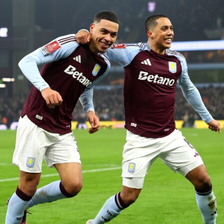 Aston Villa se califică în optimile Cupei FA după o victorie impresionantă împotriva lui Tottenham